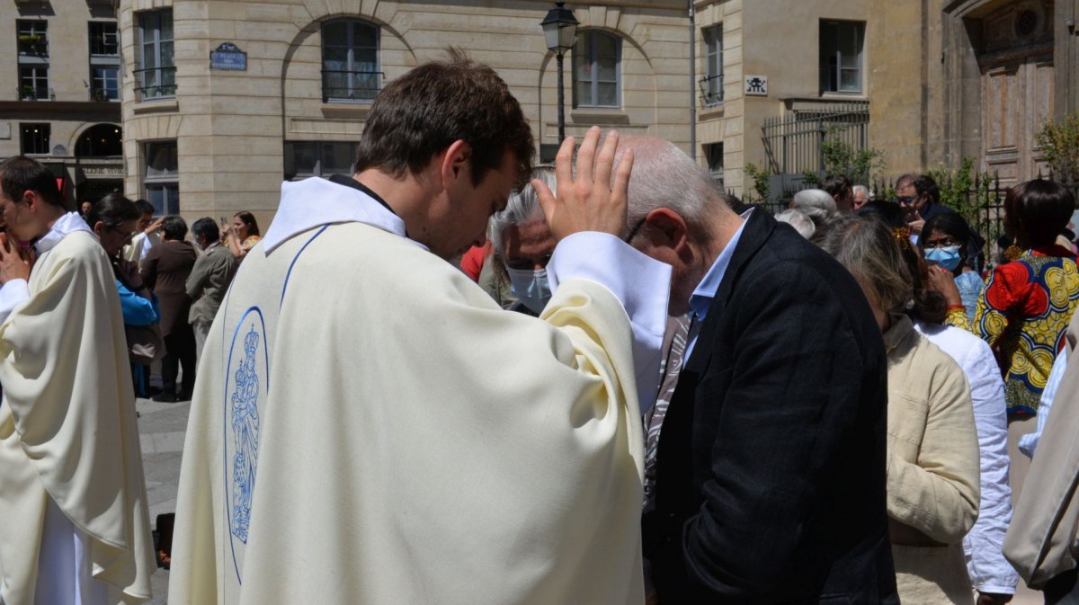 Messe des nouveaux prêtres à Notre-Dame des Victoires. © Marie-Christine Bertin / Diocèse de Paris.