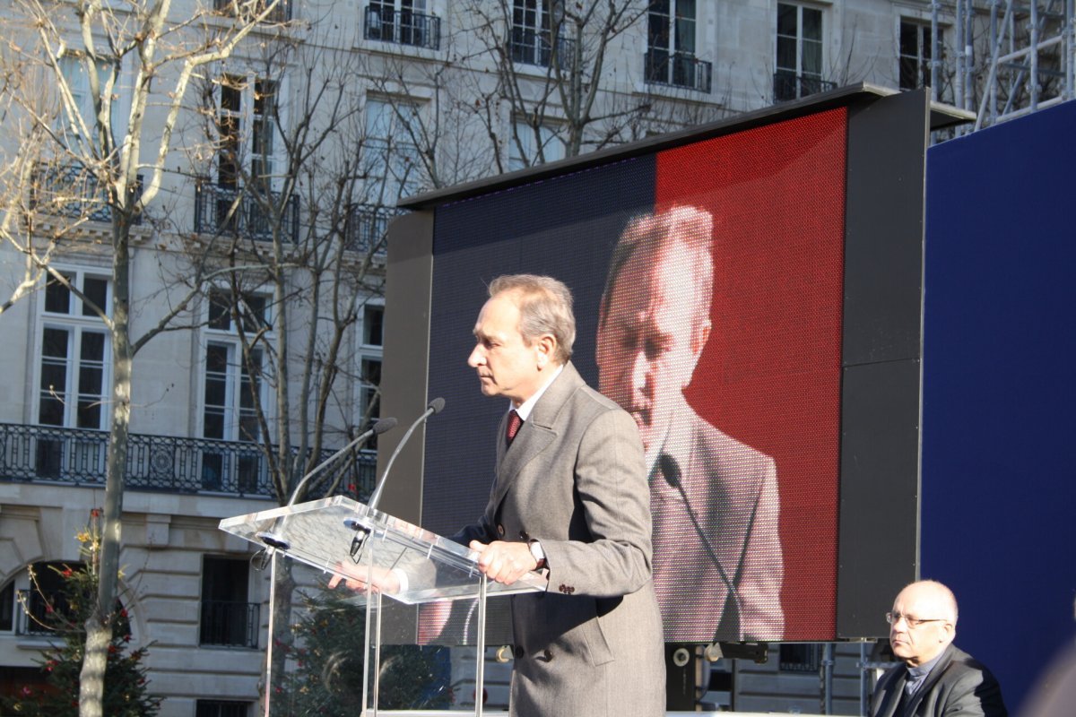 Bertrand Delanoë a pris la parole, se réjouissant de ce « moment de bonheur (…). © Olivier Bouet.