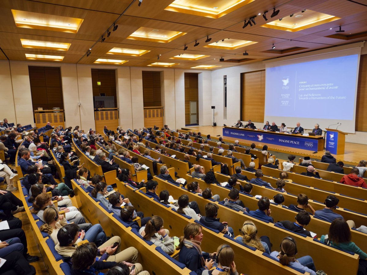 Forums de la Rencontre internationale pour la paix. © Yannick Boschat / Diocèse de Paris.