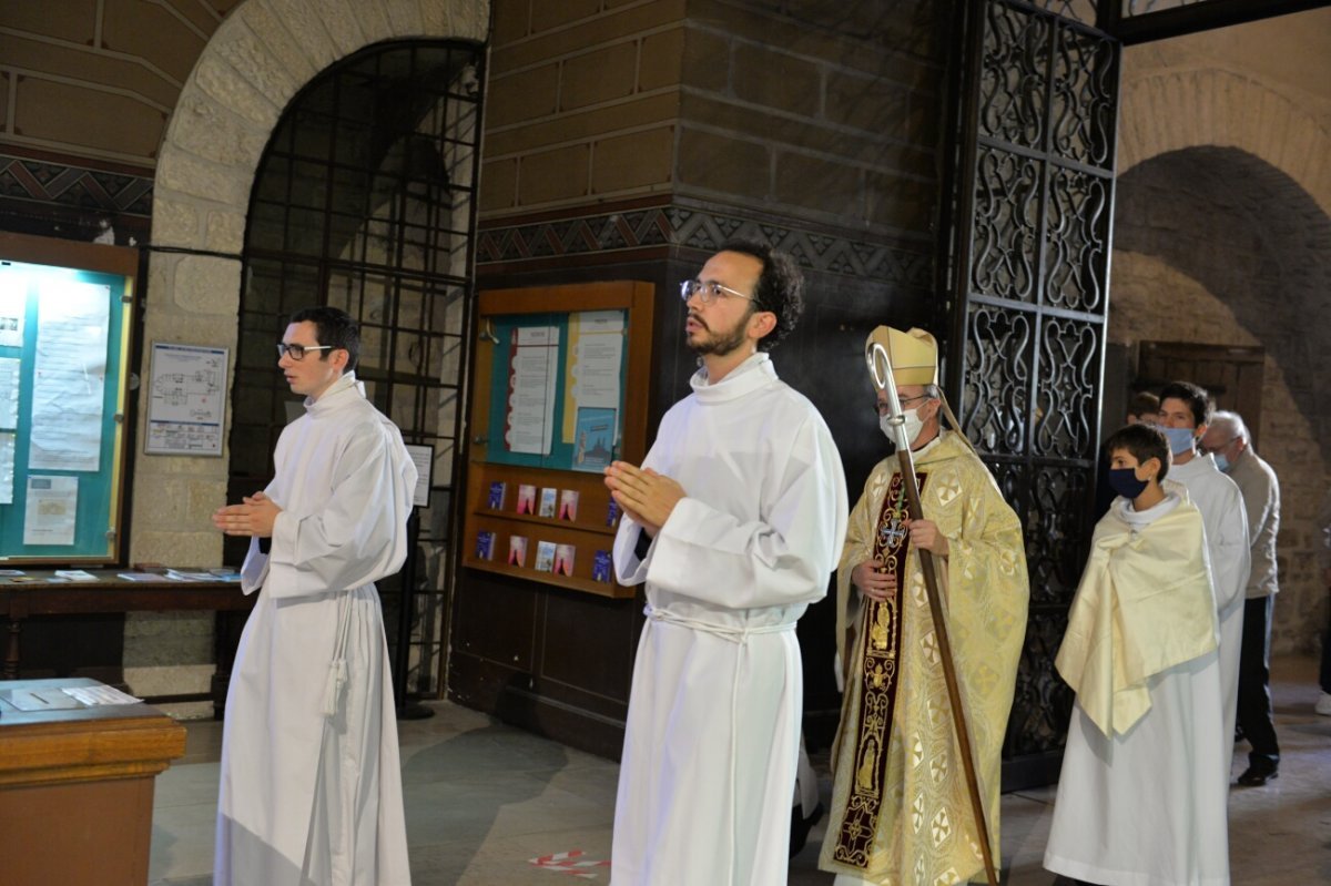 Ordinations diaconales en vue du sacerdoce 2020 à Saint-Germain des Prés (6e). © Marie-Christine Bertin / Diocèse de Paris.