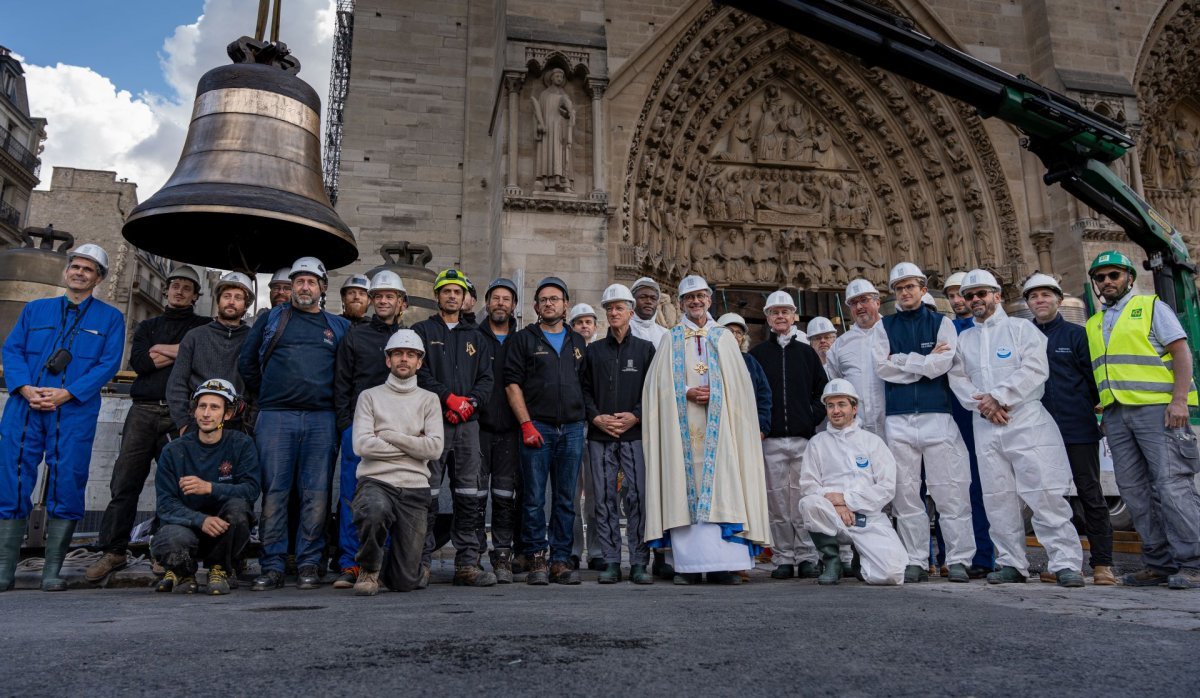 Bénédiction des cloches de retour à Notre-Dame de Paris. © Liam Hoarau / Diocèse de Paris.