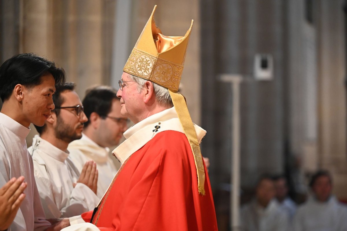 Messe de rentrée du Séminaire avec rite d'admission des candidats au (…). © Marie-Christine Bertin / Diocèse de Paris.