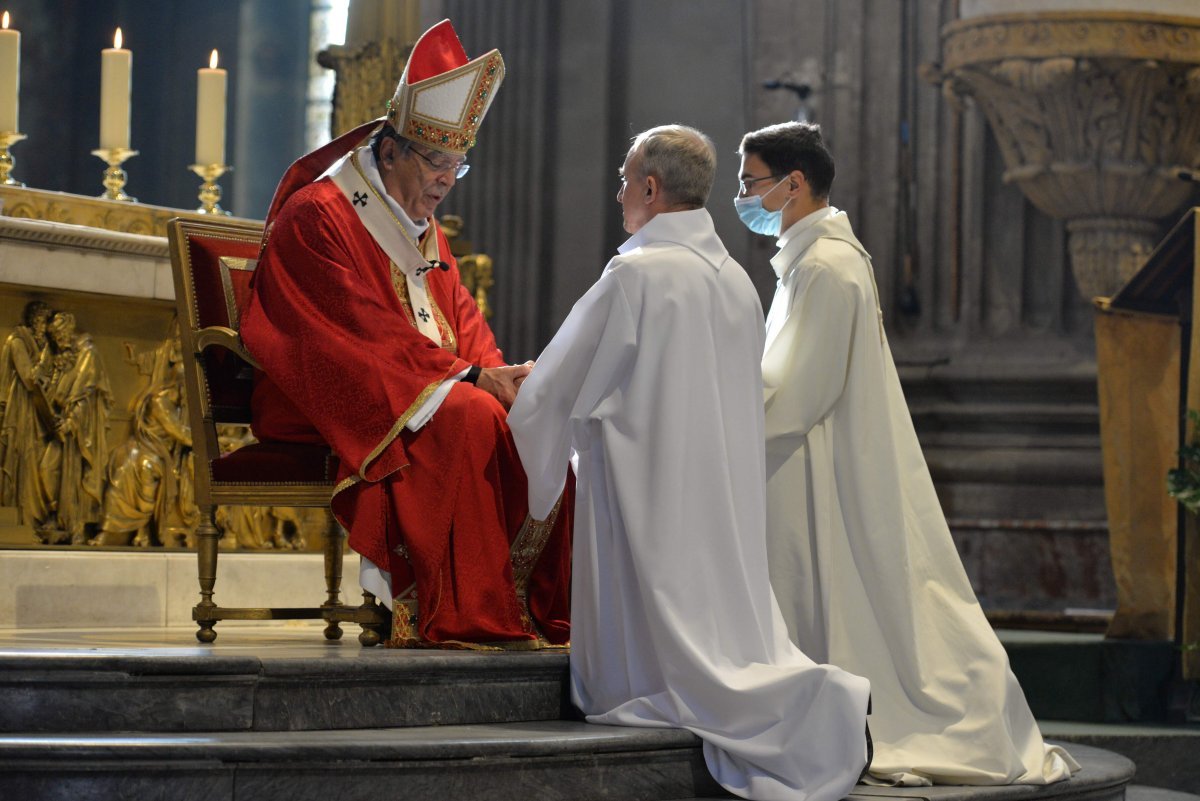 Ordinations de diacres permanents 2020. © Marie-Christine Bertin / Diocèse de Paris.