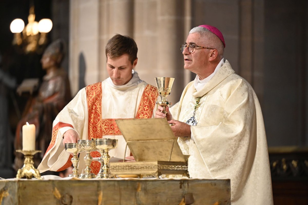 Messe et veillée de prière pour les vocations 2025. © Marie-Christine Bertin / Diocèse de Paris.