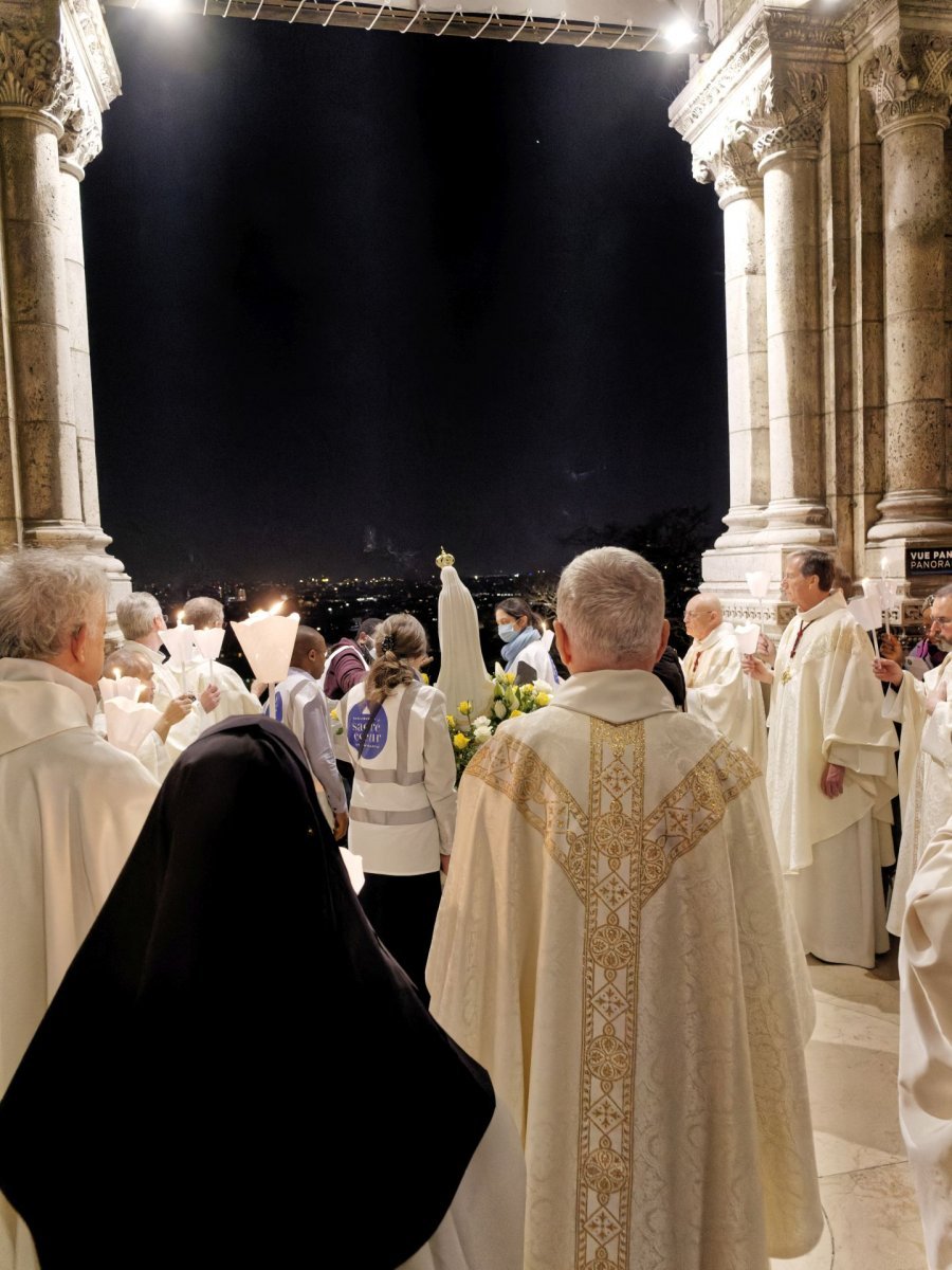 Messe pour la paix en union avec le pape François. © Yannick Boschat / Diocèse de Paris.