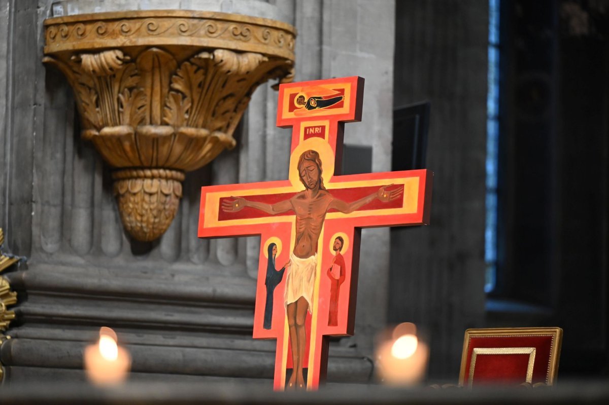 Prière du milieu du jour à Saint-Sulpice. © Marie-Christine Bertin / Diocèse de Paris.