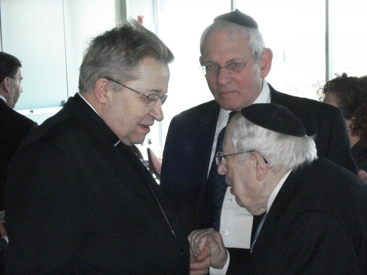 23 mars 2009, encontre aux États-Unis avec les autorités du judaïsme orthodoxe. © Père Stéphane Duteurtre.