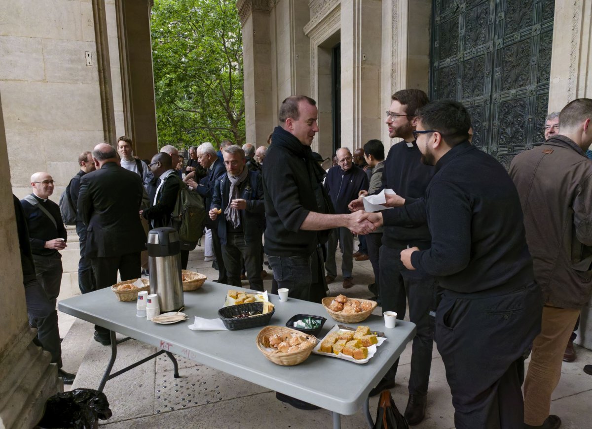 Jubilé des prêtres d'Île-de-France 2025. À Saint-Augustin, 8e. © Yannick Boschat / Diocèse de Paris.