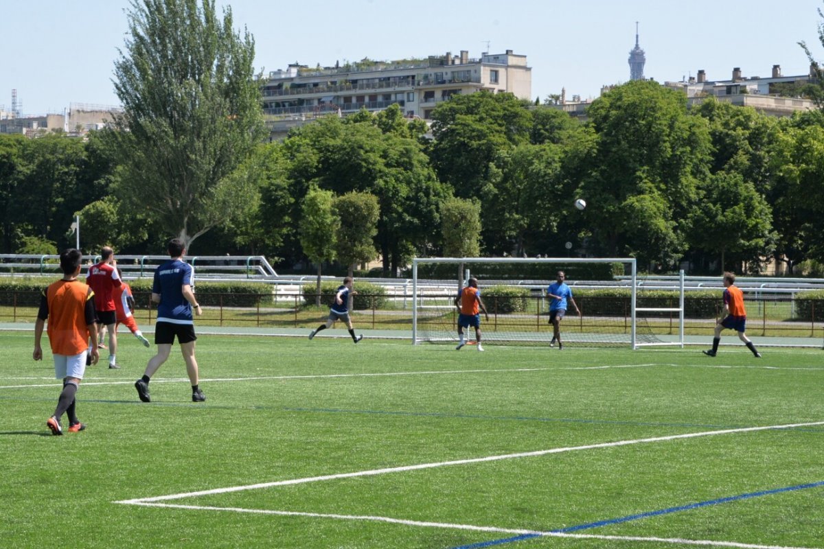 Tournoi de football. © Marie-Christine Bertin / Diocèse de Paris.