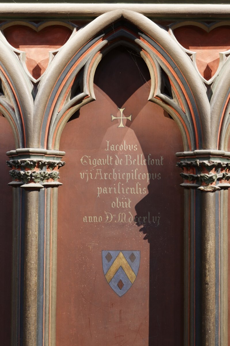 Blason à Notre-Dame de Paris. © Yannick Boschat / Diocèse de Paris.