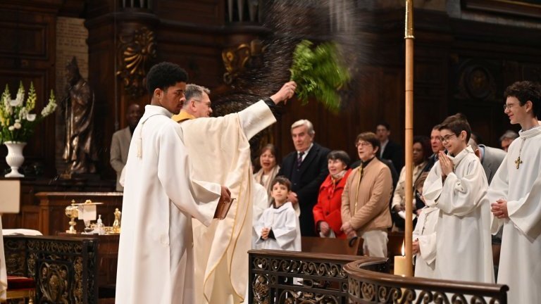 Fête de Pâques 2026 à Notre-Dame des Victoires (2e). (c) Marie-Christine Bertin / Diocèse de Paris.