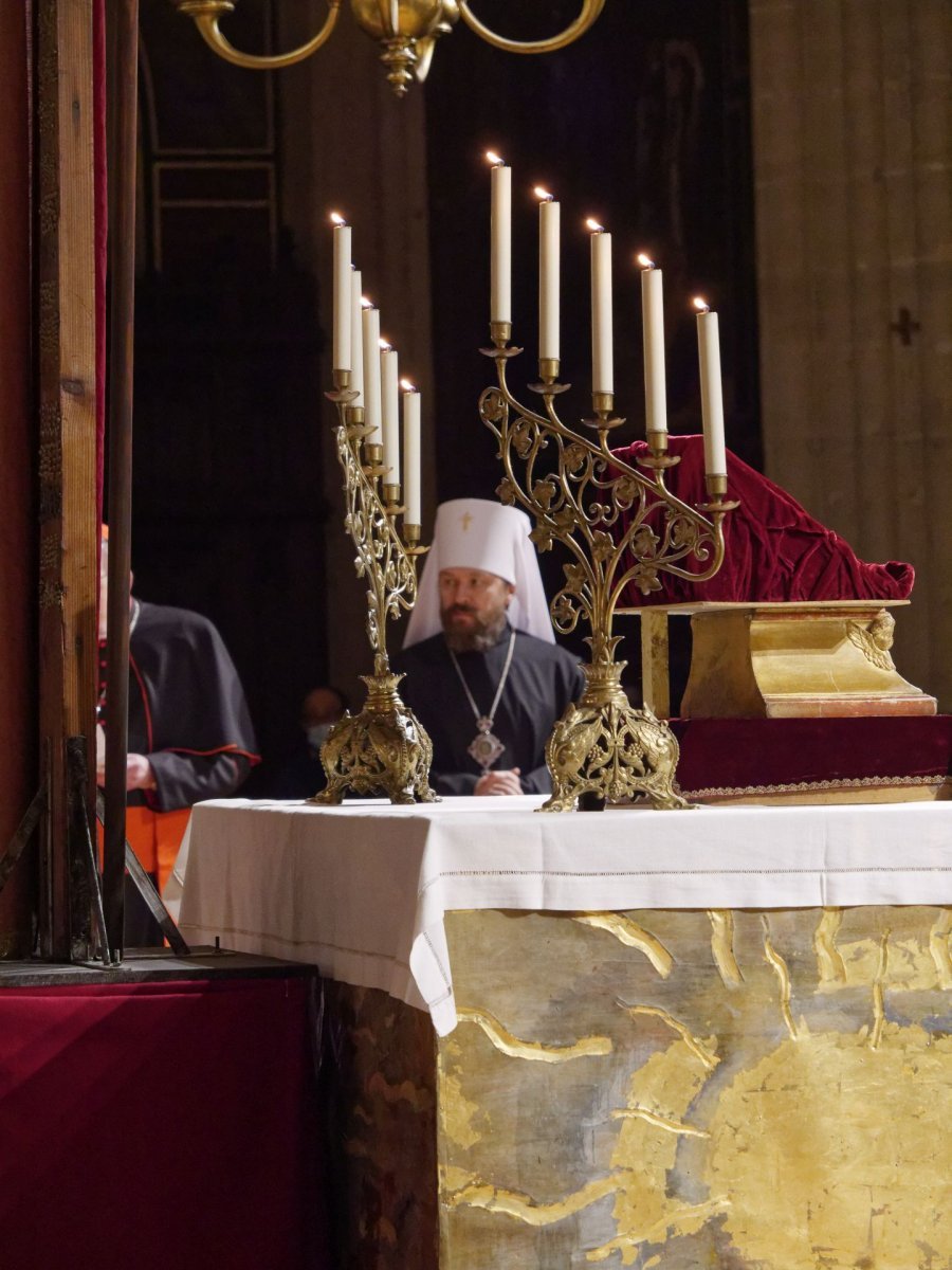 Ostention de la sainte couronne d'épines. © Yannick Boschat / Diocèse de Paris.