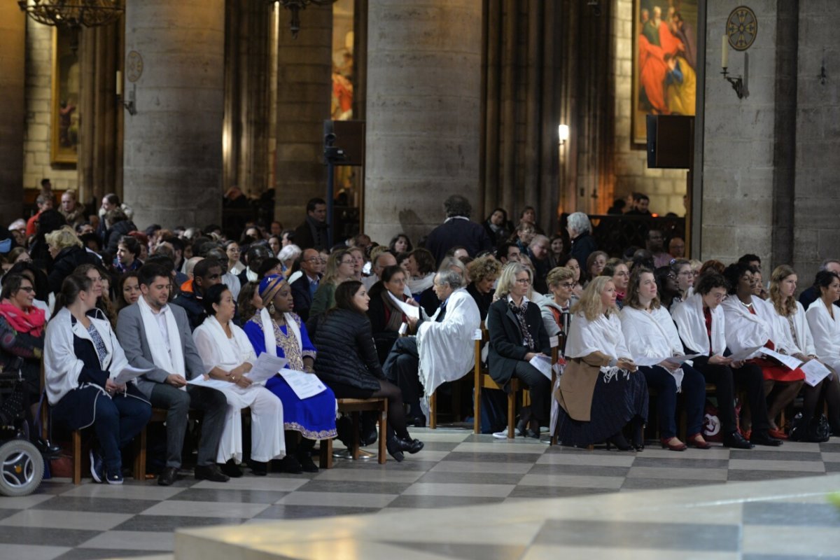 Confirmation d'adultes de novembre 2018. © Marie-Christine Bertin.