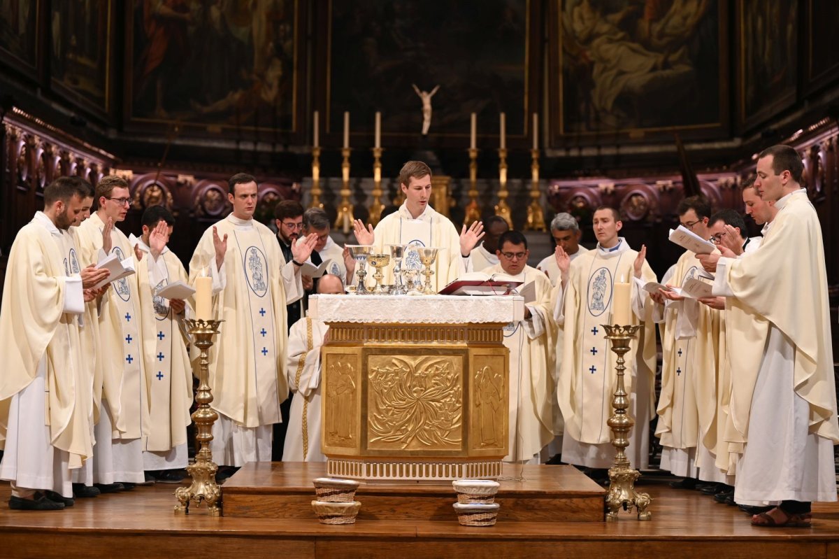Messe des nouveaux prêtres à Notre-Dame des Victoires. © Marie-Christine Bertin / Diocèse de Paris.