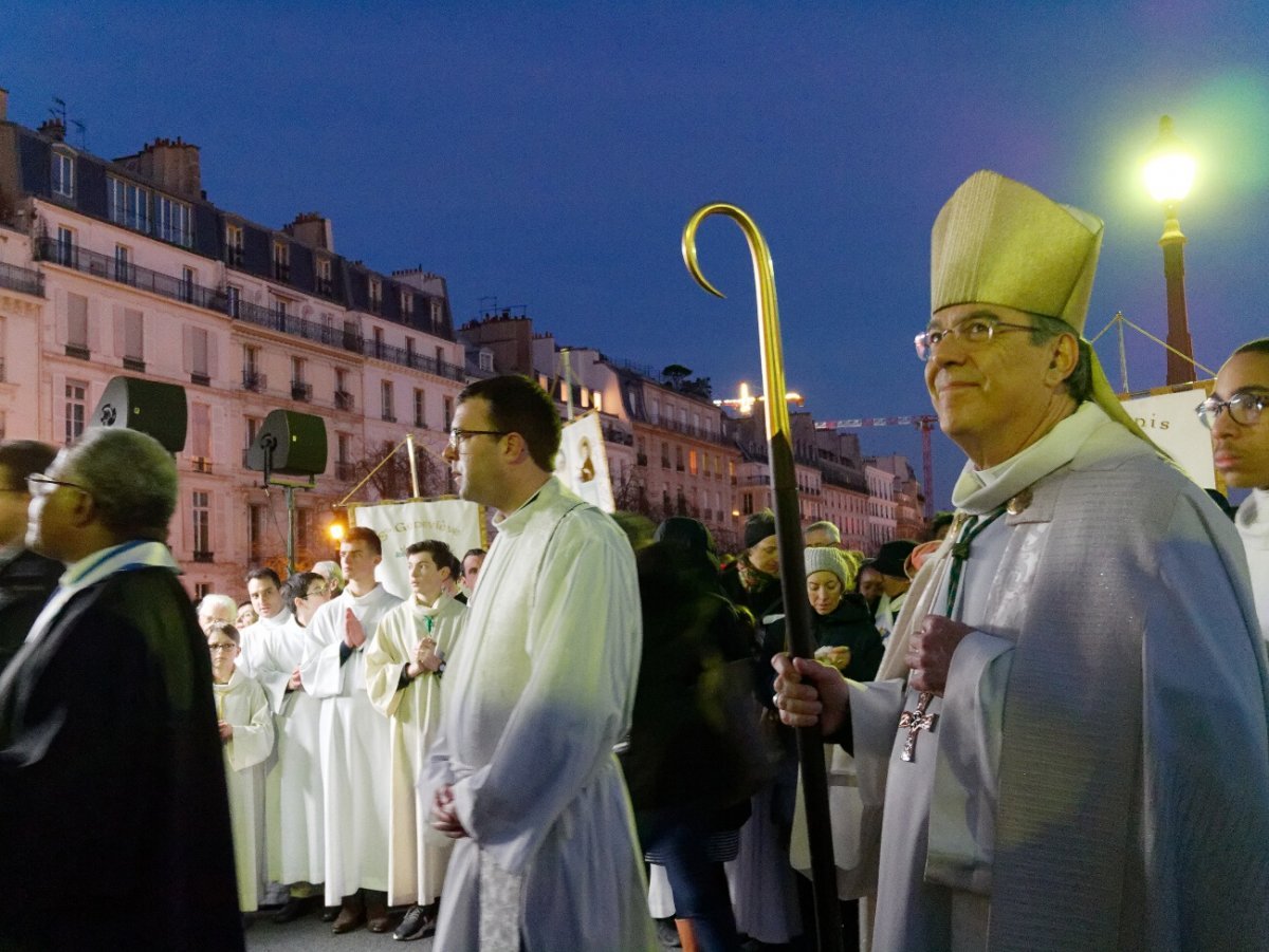 Ouverture de l'année diocésaine des 1600 ans de sainte Geneviève. © Yannick Boschat / Diocèse de Paris.