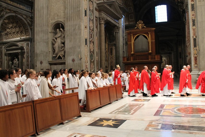 Messe à la Basilique Saint Pierre. © D.R.