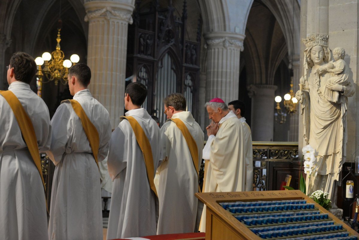 Veillée de prière pour les vocations 2023. © Marie-Christine Bertin / Diocèse de Paris.