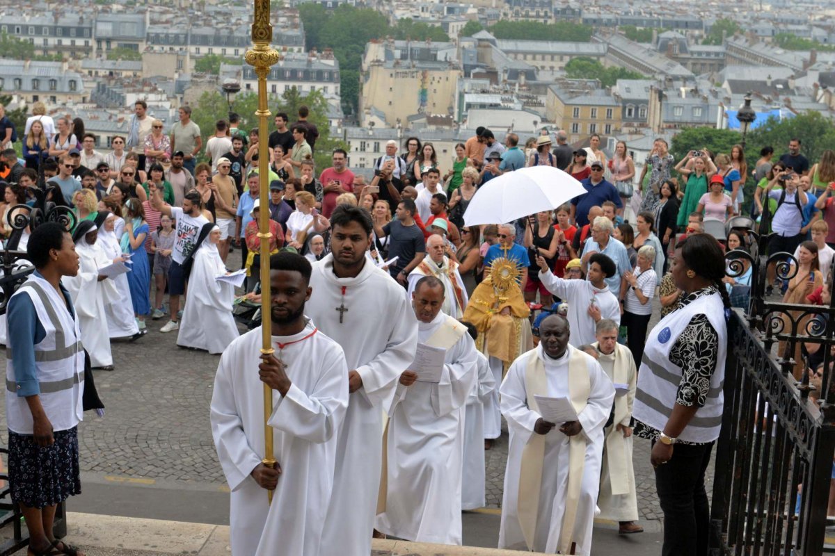 Fête-Dieu au Sacré-Cœur de Montmartre. © Marie-Christine Bertin / Diocèse de Paris.