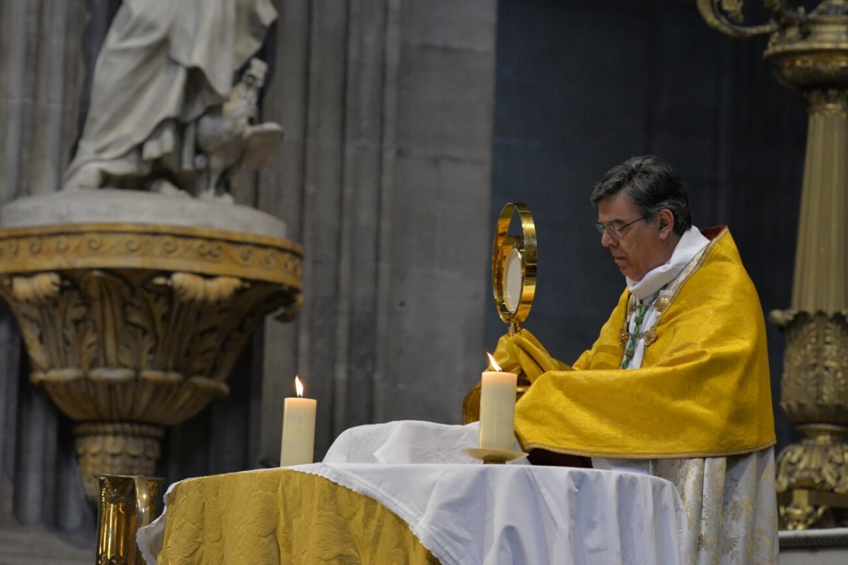 Prière de guérison et de délivrance. © Marie-Christine Bertin / Diocèse de Paris.