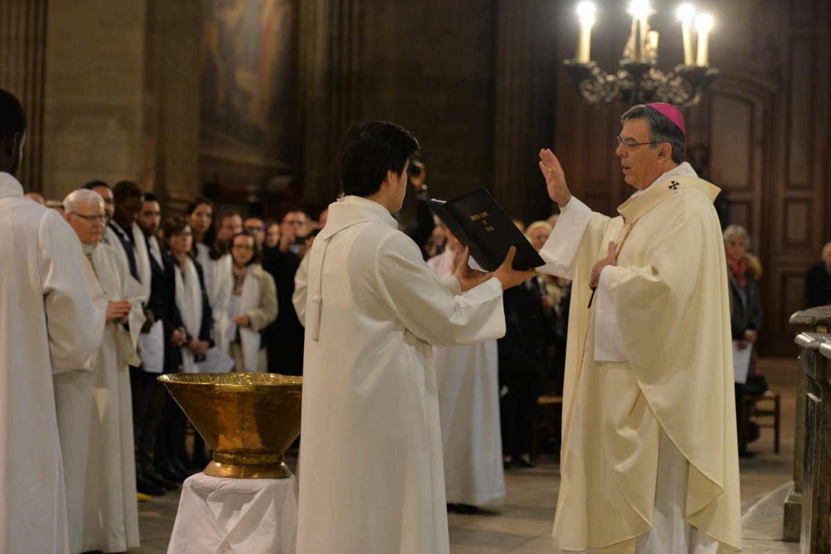 Confirmations d'adultes 2019. © Marie Christine Bertin / Diocèse de Paris.