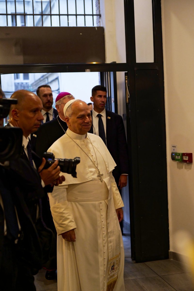 Visite à la Maison Bakhita du pape Léon XIV. © Yannick Boschat / Diocèse de Paris.