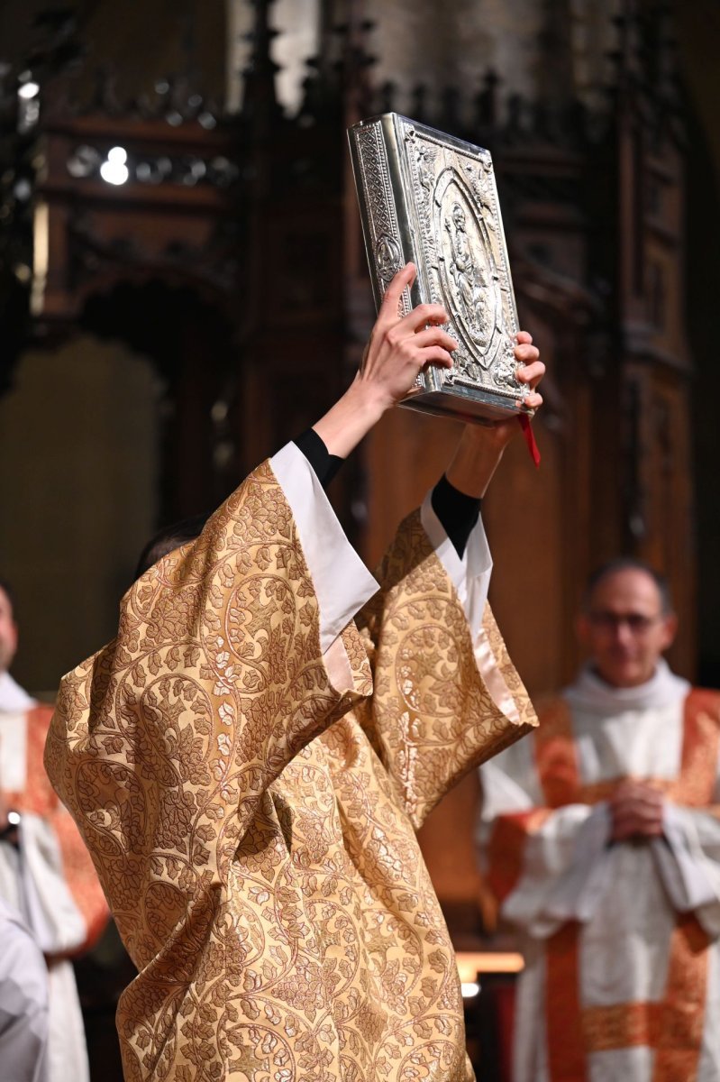 Ordinations diaconales en vue du sacerdoce 2024 du 5 octobre 2024. © Marie-Christine Bertin / Diocèse de Paris.