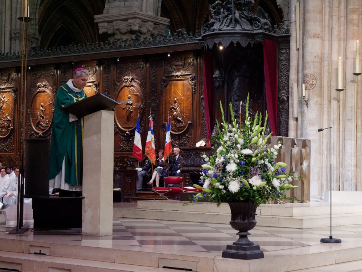 Homélie de Mgr Denis Jachiet, évêque auxiliaire de Paris. © Yannick Boschat / Diocèse de Paris.