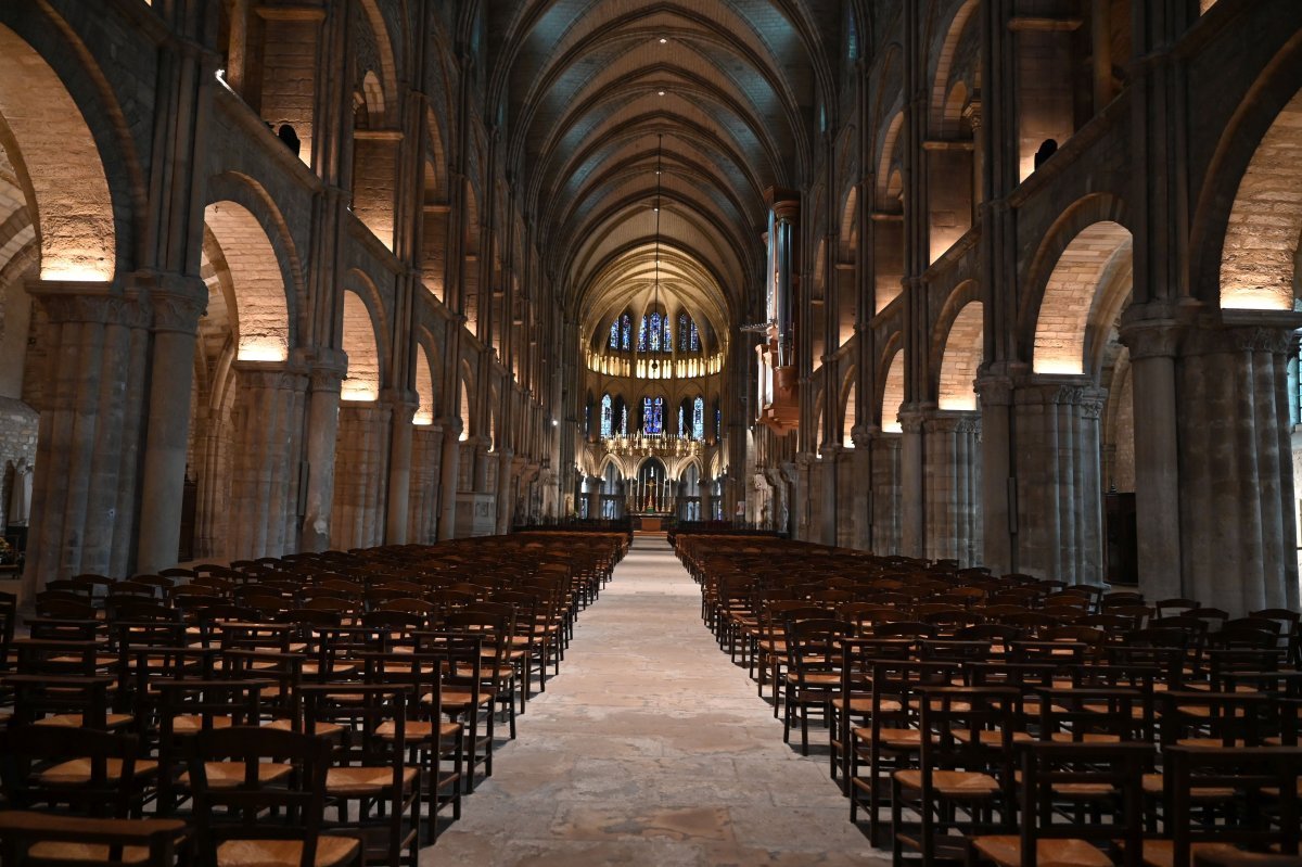 Rassemblement des jeunes au service de la liturgie 2024. © Marie-Christine Bertin / Diocèse de Paris.