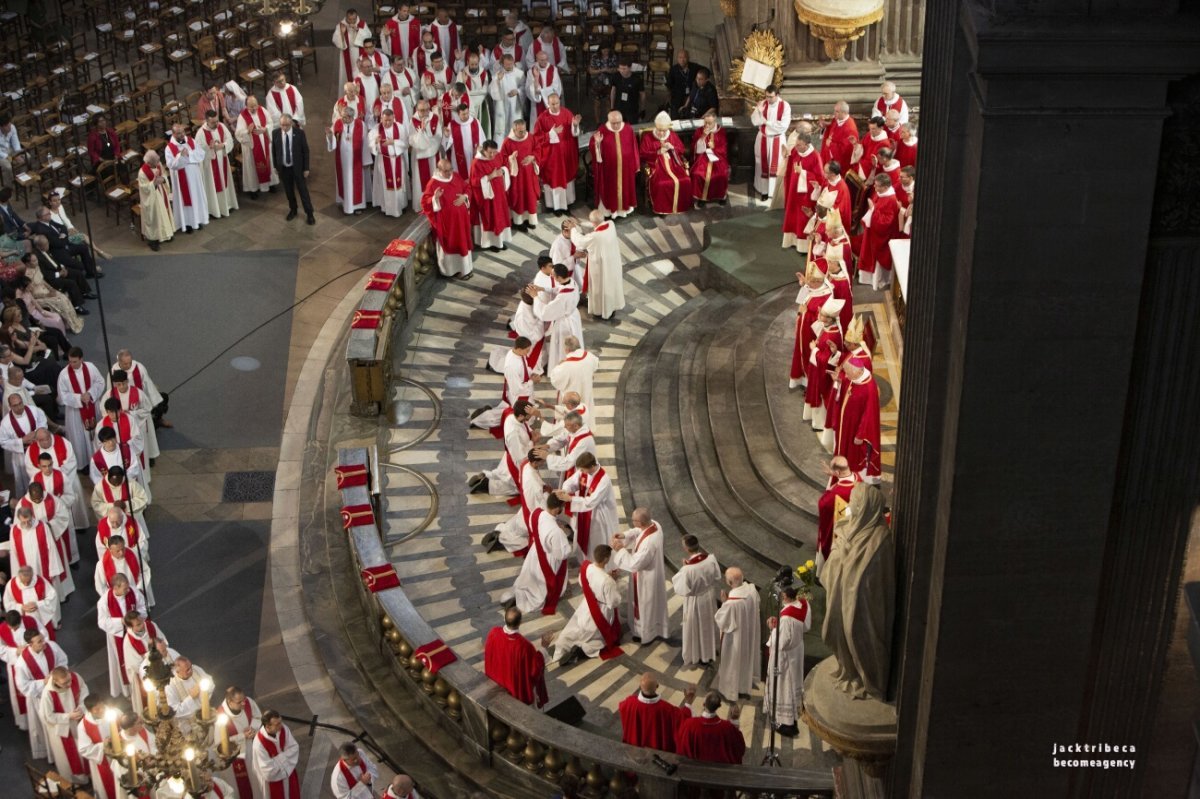 Ordinations sacerdotales 2019. © @jack_tribeca // @becomeagency..