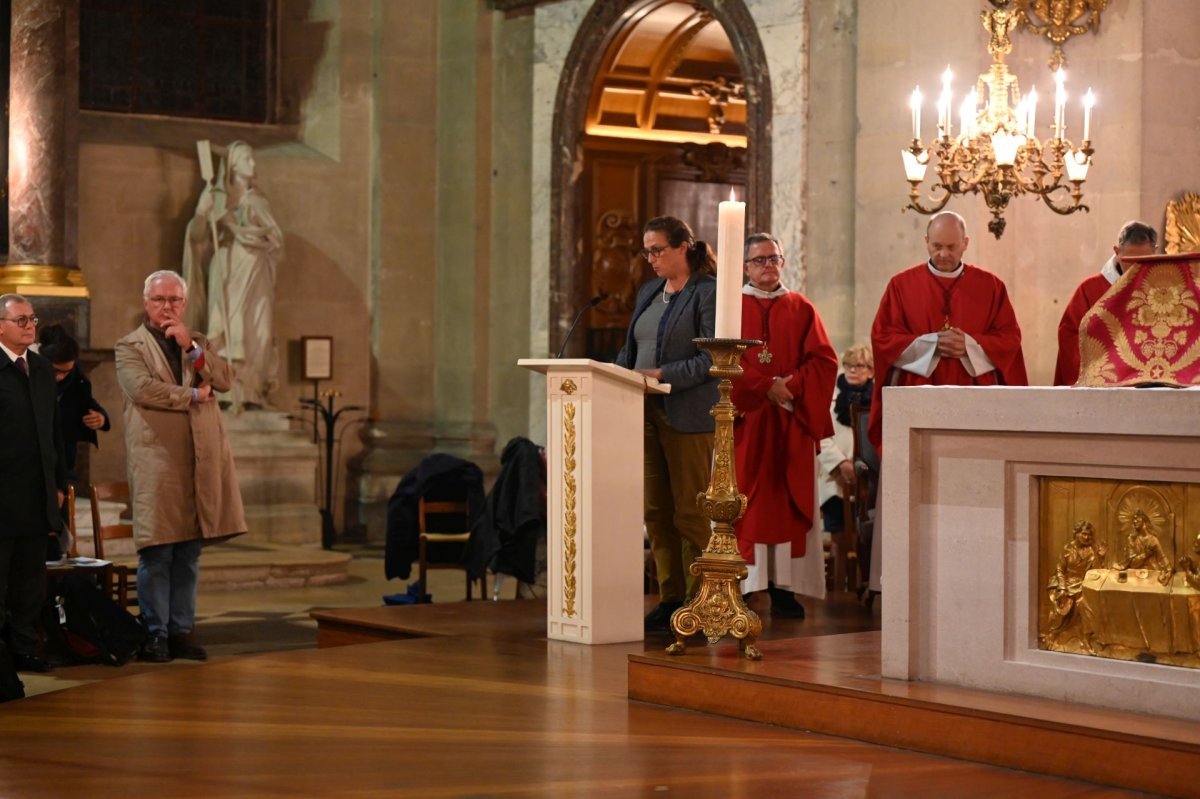 Envoi des baptisés en mission diocésaine 2024. © Marie-Christine Bertin / Diocèse de Paris.