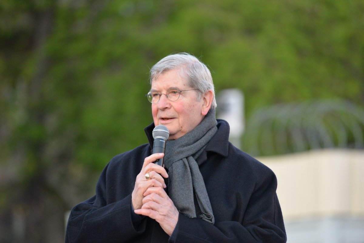 Veillée à Notre Dame avec Pierres Vivantes. Lundi saint 3 avril 2023. © Marie-Christine Bertin / Diocèse de Paris.