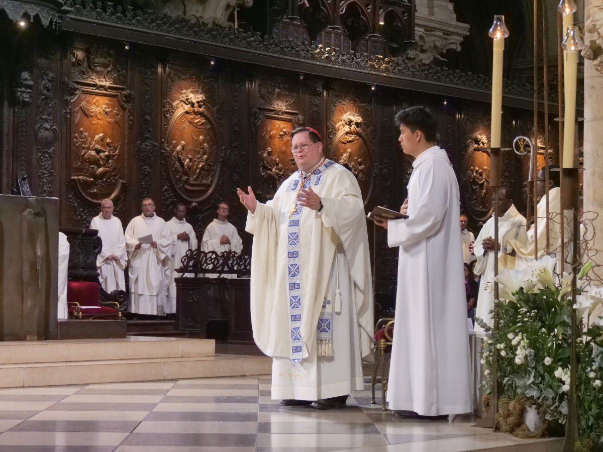 Messe anticipée de l'Assomption. © Yannick Boschat / Diocèse de Paris.