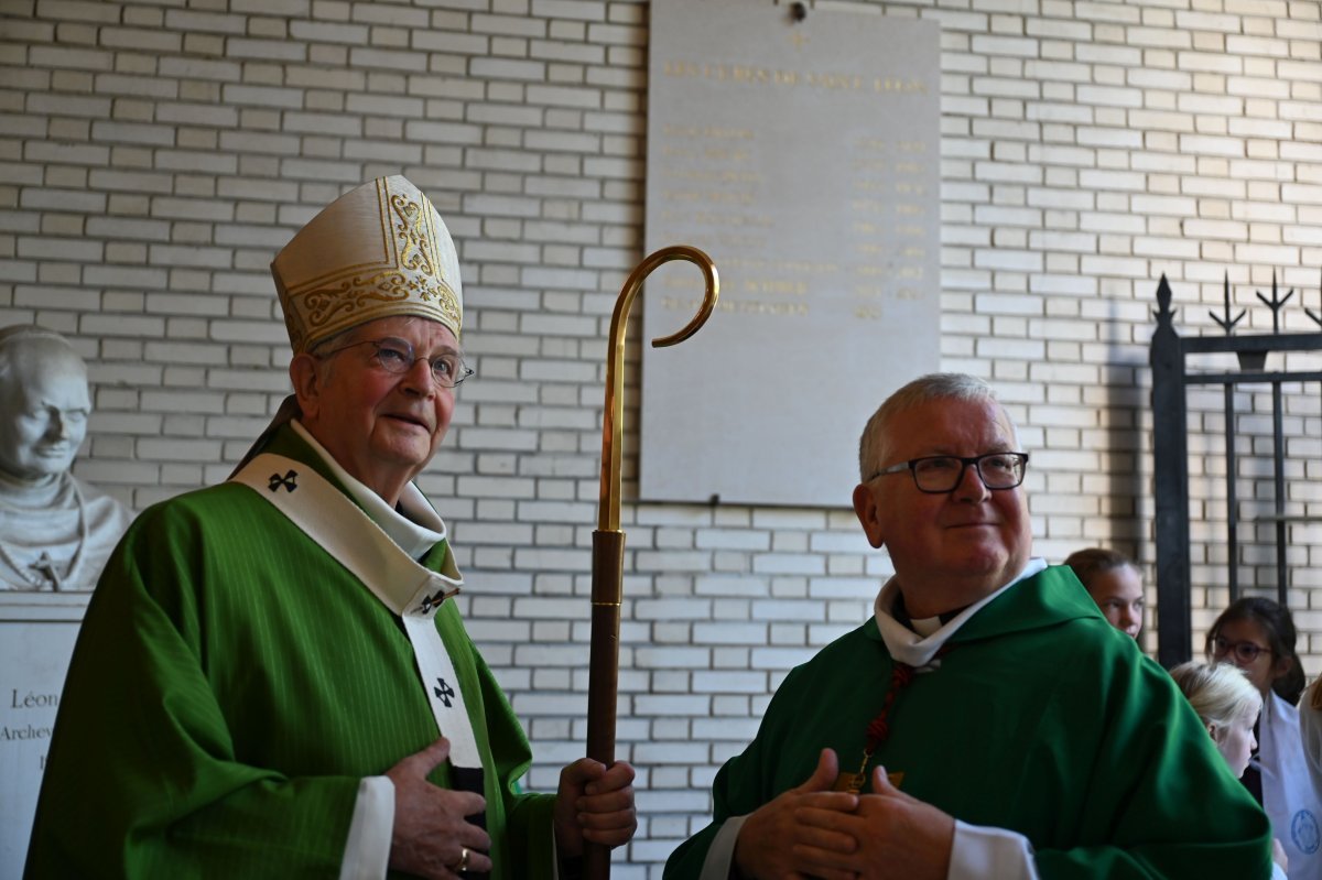 Centenaire de l'église Saint-Léon. © Marie-Christine Bertin / Diocèse de Paris.