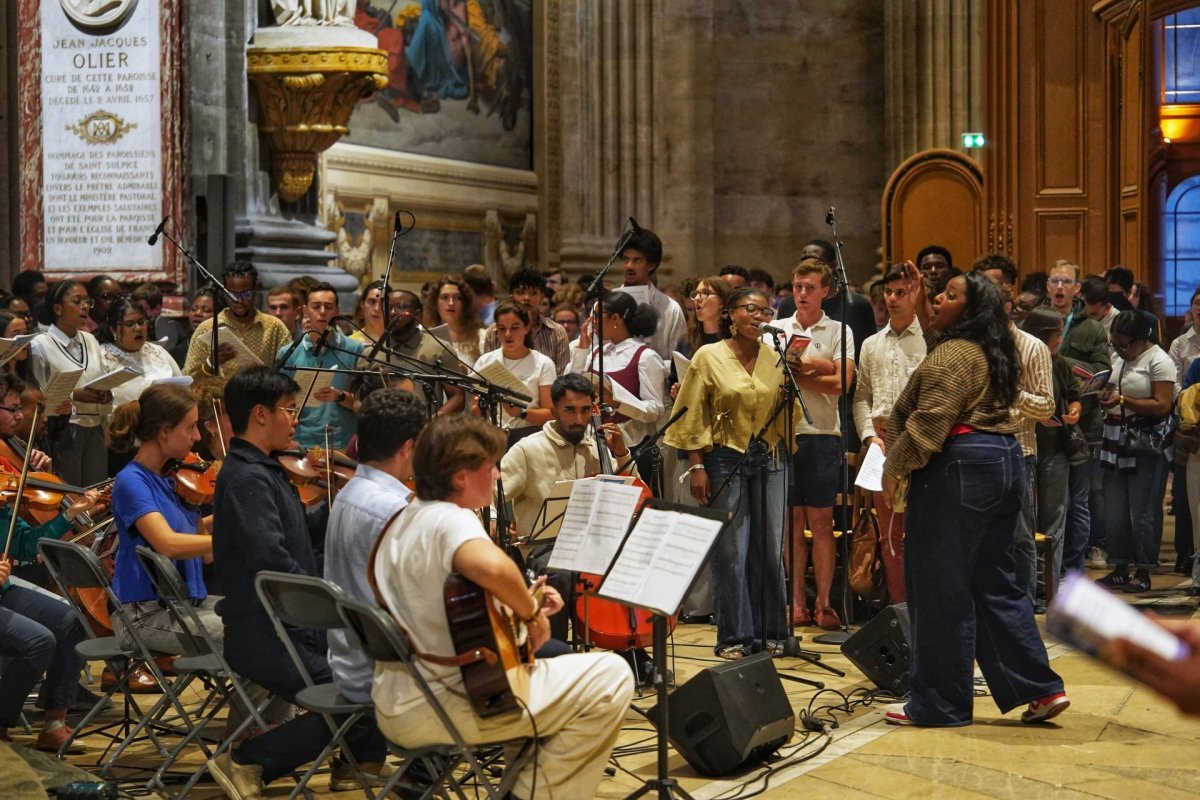 Messe des Etudiants d'IDF 2026. © Illian Callé - Diocèse de Paris.