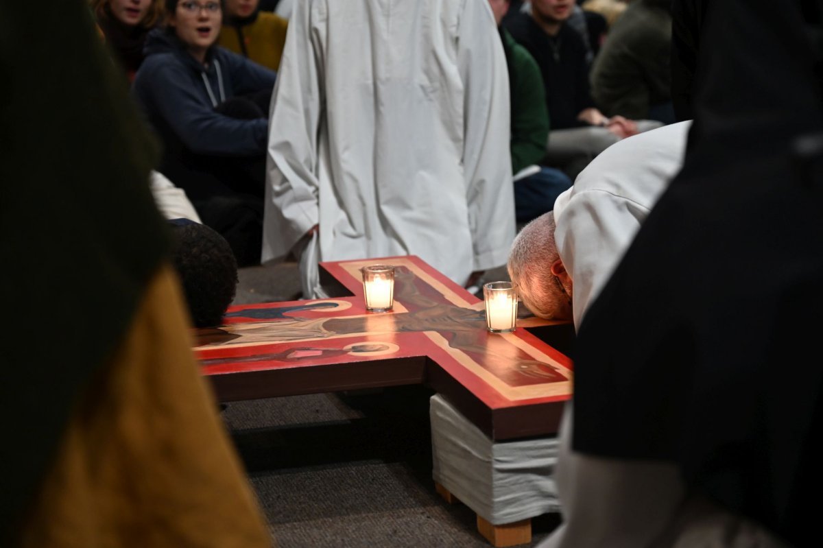 Prière du milieu du jour au Sacré-Cœur de Montmartre. © Marie-Christine Bertin / Diocèse de Paris.