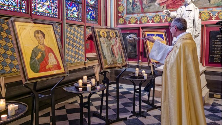 Bénédiction de la chapelle dédiée aux chrétiens d'orient à Notre-Dame de Paris