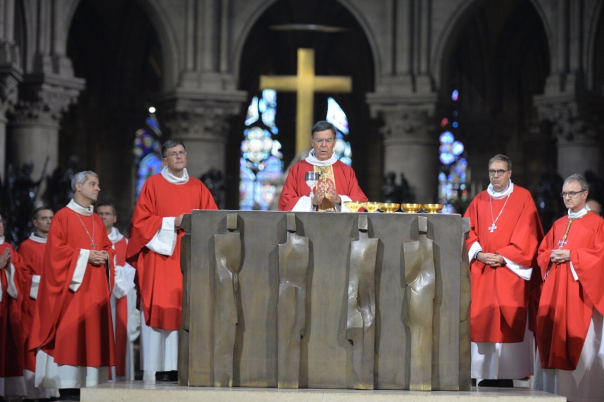 Messe pour les 10 ans du Collège des Bernardins. © Marie-Christine Bertin / Diocèse de Paris.