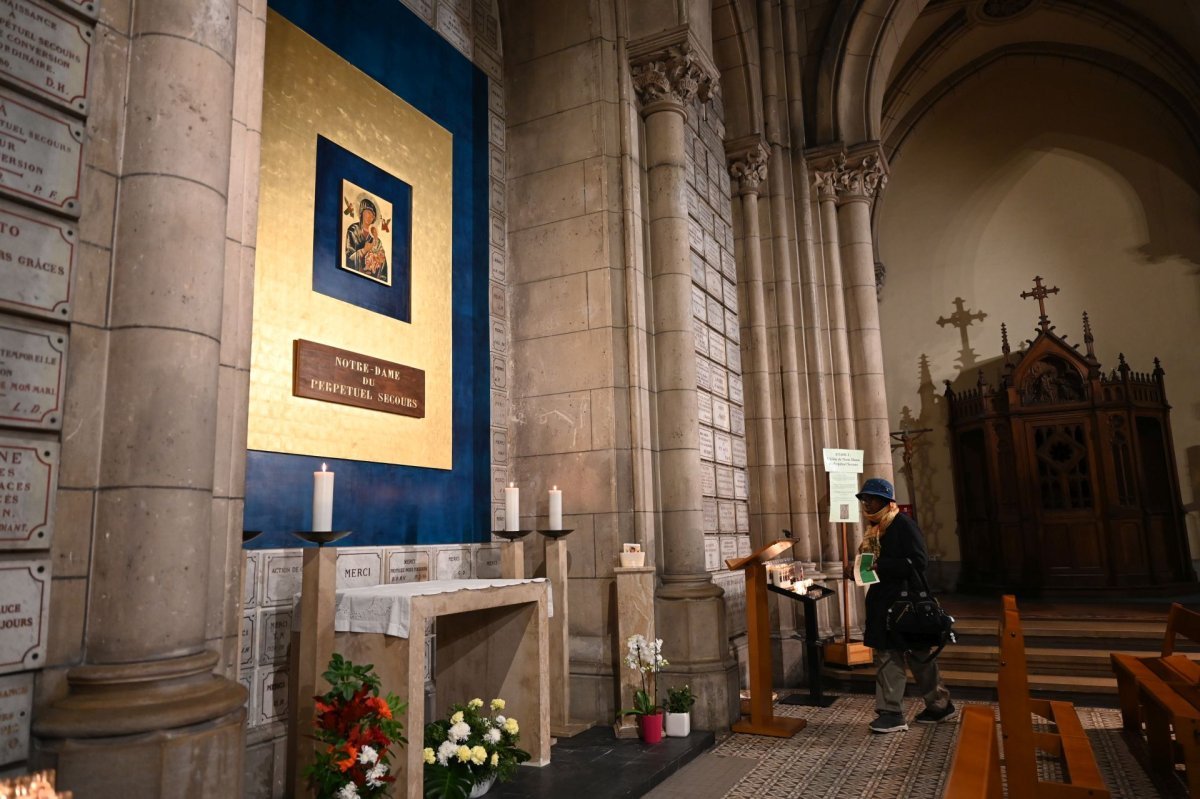 Veillée de l'espérance à la basilique Notre-Dame du Perpétuel Secours. © Marie-Christine Bertin / Diocèse de Paris.