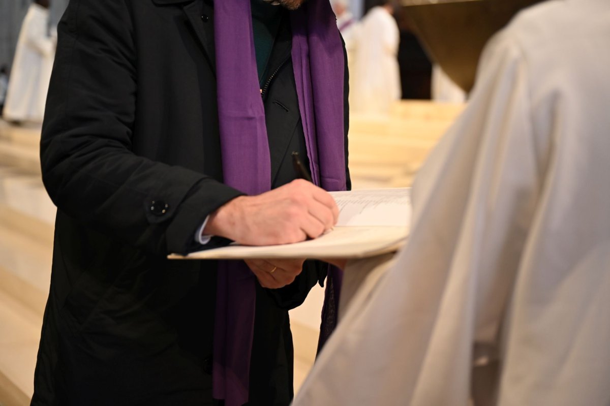 Appel décisif et inscription du nom des catéchumènes 2026 - Célébration de (…). © Marie-Christine Bertin / Diocèse de Paris.