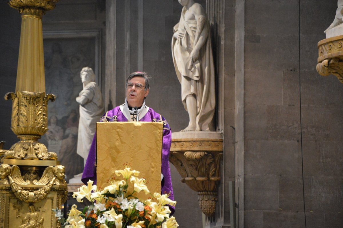 Messe suite à l'attentat à la basilique Notre-Dame de Nice. © Laurence Faure / Diocèse de Paris.