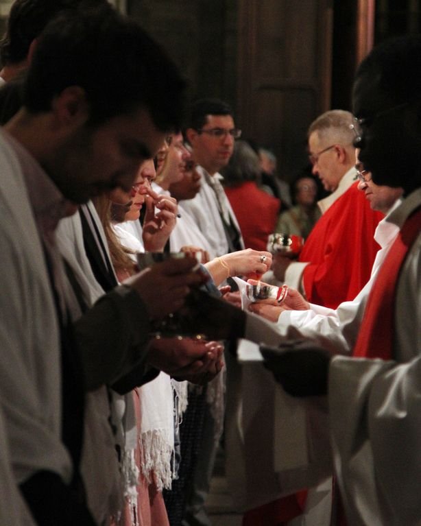 Confirmations d'adultes à Notre-Dame de Paris. Photo Yannick Boschat 