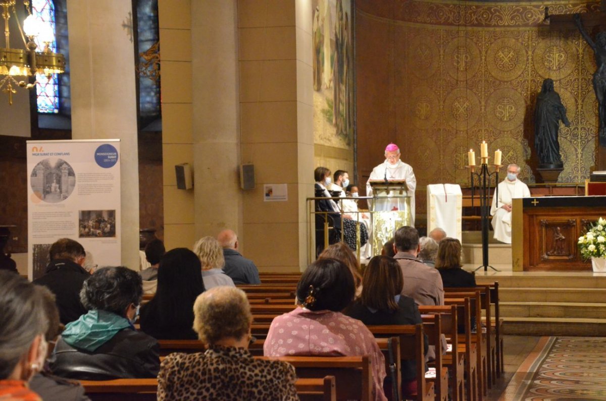 Messe à la mémoire de Mgr Surat. © Michel Pourny / Diocèse de Paris.