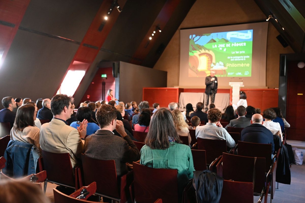 Concours de poésie 2025 : La joie de Pâques !. © Marie-Christine Bertin / Diocèse de Paris.