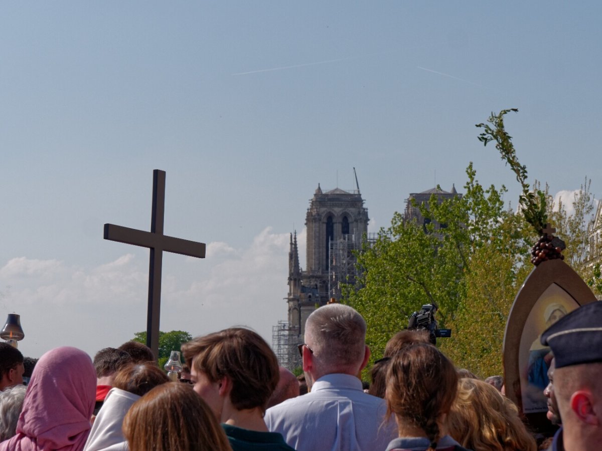 Chemin de croix de Notre-Dame de Paris. © Yannick Boschat / Diocèse de Paris.