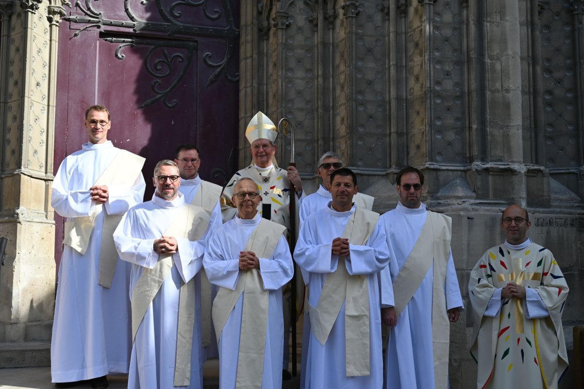 Ordinations des diacres permanents 2026. © Marie-Christine Bertin / Diocèse de Paris.