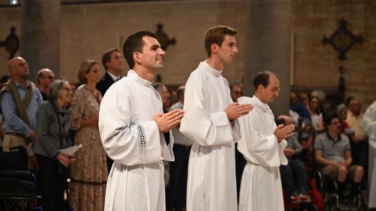 Ordination diaconale en vue du sacerdoce 2026. (c) Marie-Christine Bertin / Diocèse de Paris.