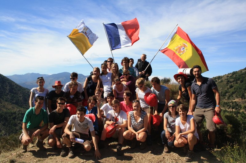 Le groupe St-François de Sales (17e) entre deux cols.. © Diocèse de Paris 