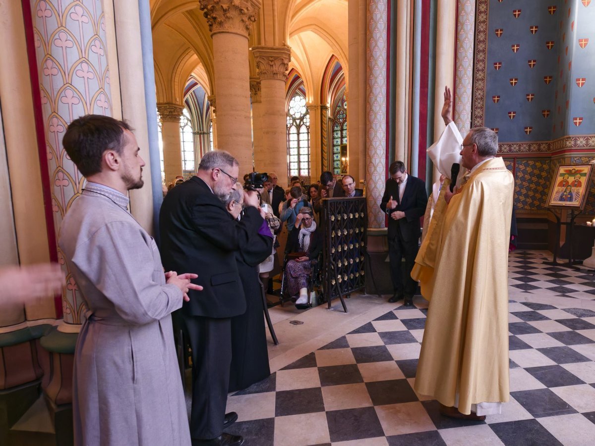 Bénédiction de la chapelle dédiée aux chrétiens d'orient à Notre-Dame (…). © Yannick Boschat / Diocèse de Paris.