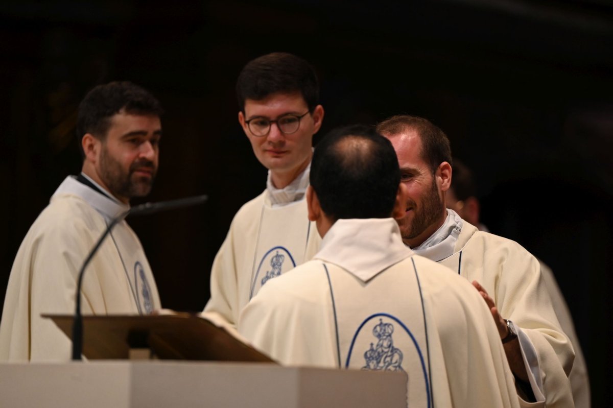 Messe des nouveaux prêtres à Notre-Dame des Victoires 2026. © Marie-Christine Bertin / Diocèse de Paris.