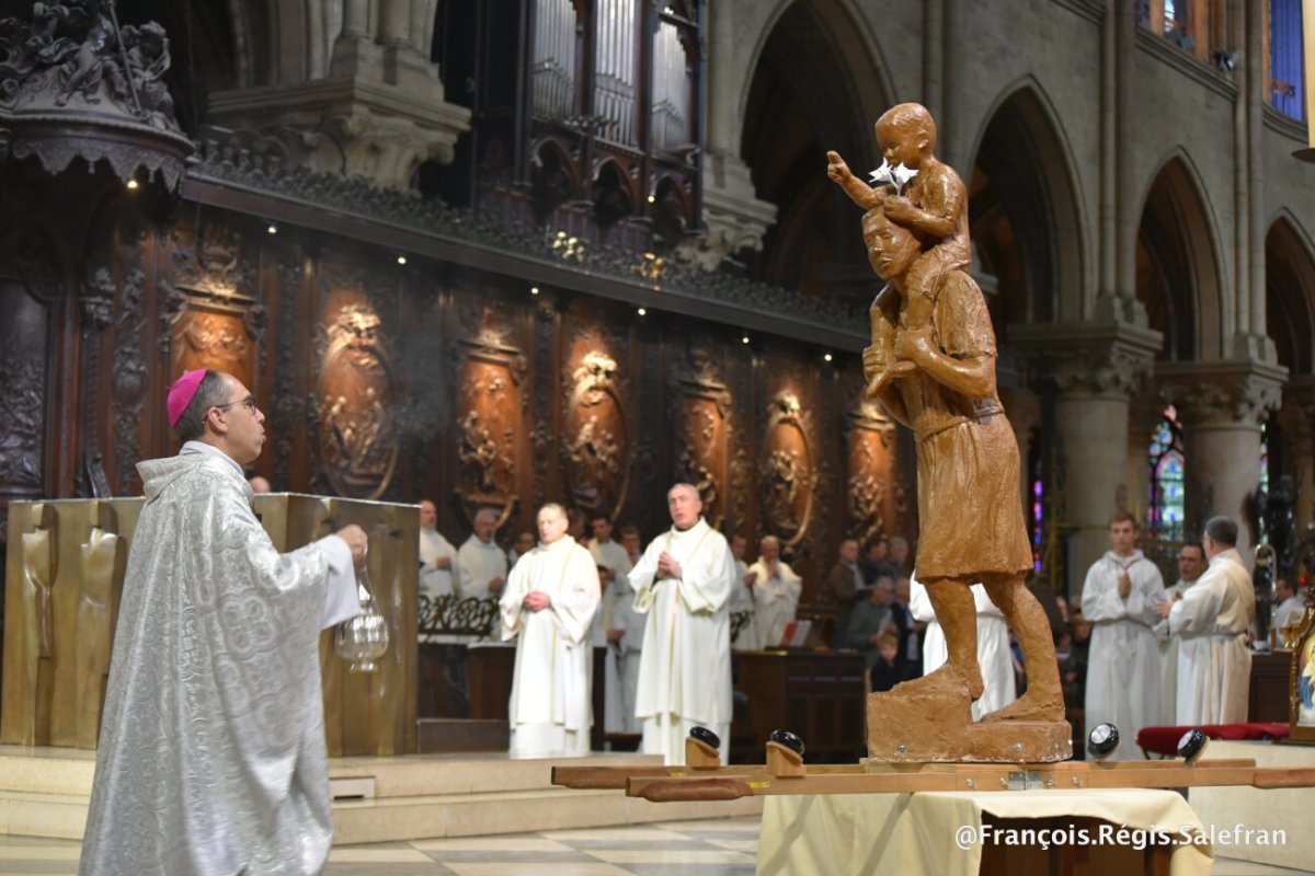 “Marche de Saint-Joseph”, Mgr Mathieu Rougé à Notre-Dame de Paris. 